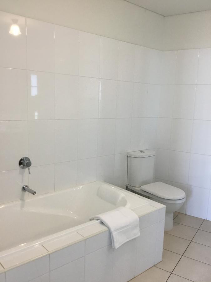 Wallaroo Marina Waterfront Luxe Apartment Exterior foto